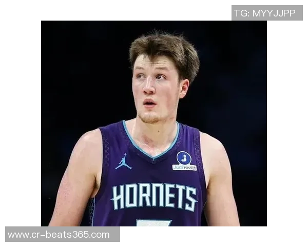 新秀排行榜更新克尼佩尔稳居第一状元紧随其后费尔斯表现出色小内姆哈德成功上榜